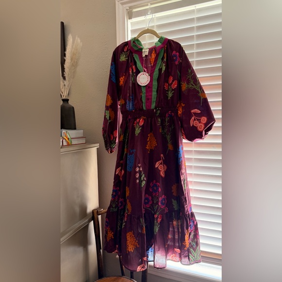 Umgee Dresses & Skirts - Umgee Women’s Floral Midi Dress in Plum with V-Neck Trim